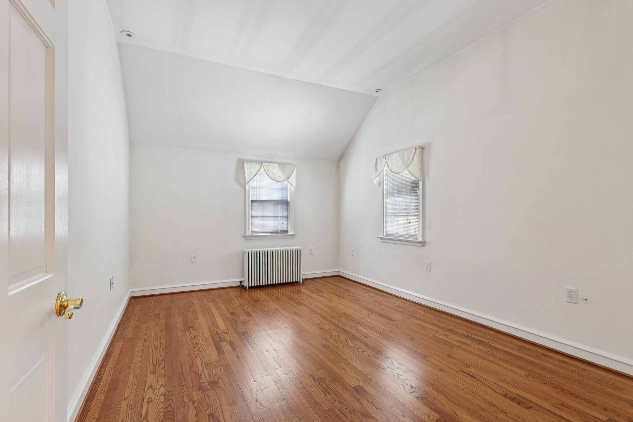 Boxwood Rd-S2908-021.jpg