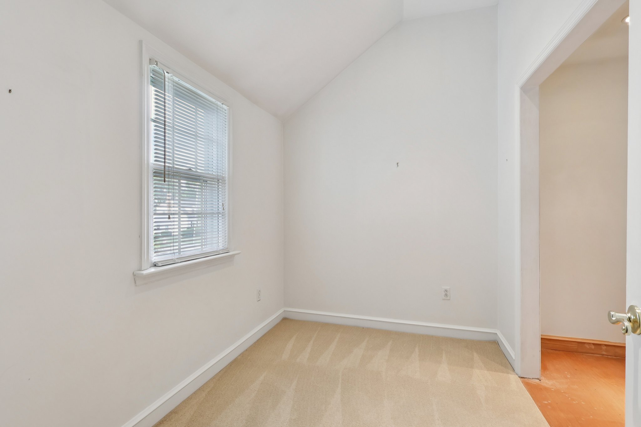 Boxwood Rd-S2908-023.jpg
