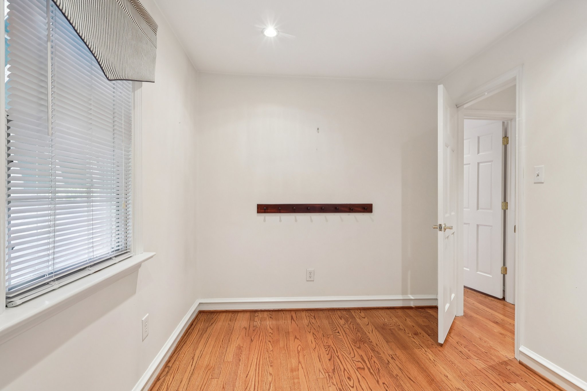 Boxwood Rd-S2908-027.jpg