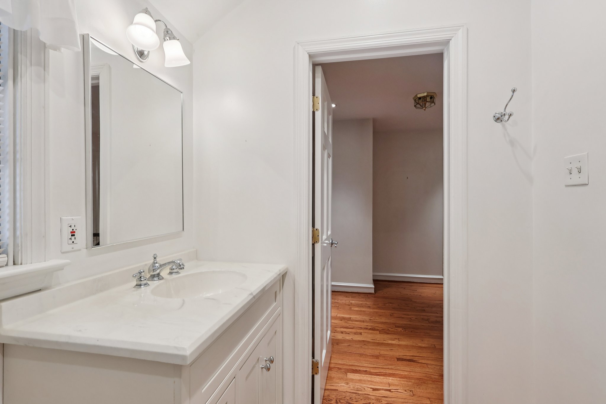 Boxwood Rd-S2908-029.jpg