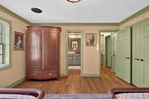  Photo 46