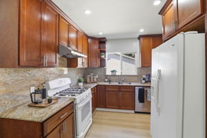012_F8_618 Genine Ct