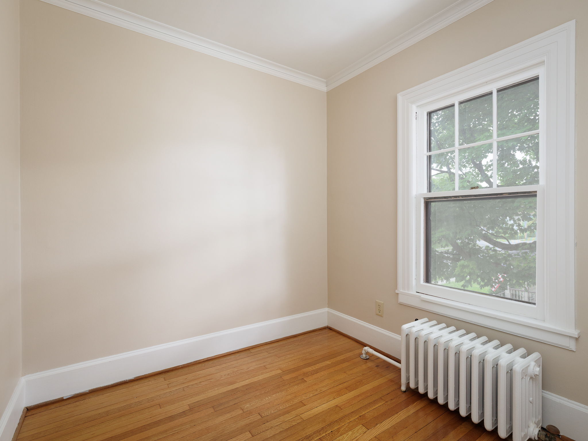 618 Holcomb St-22
