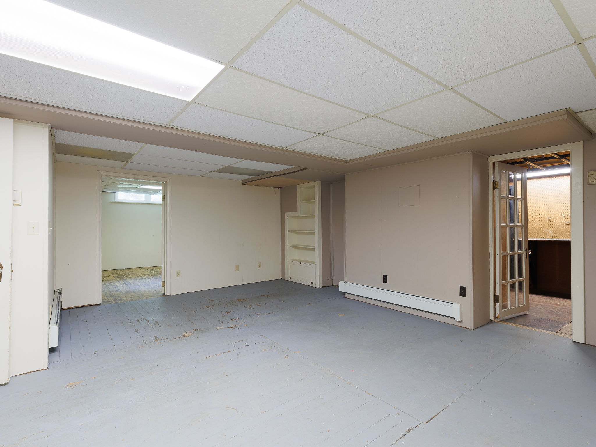 618 Holcomb St-42