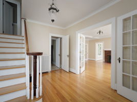 618 Holcomb St-6