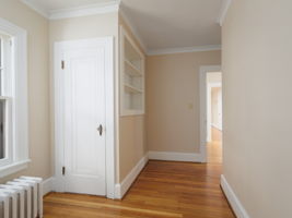 618 Holcomb St-23
