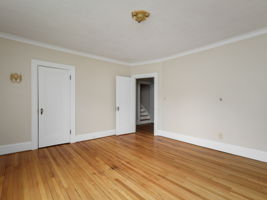 618 Holcomb St-28