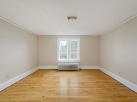 618 Holcomb St-35