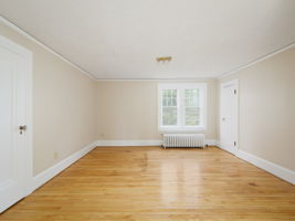 618 Holcomb St-37
