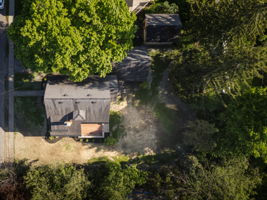 618 Holcomb St-58