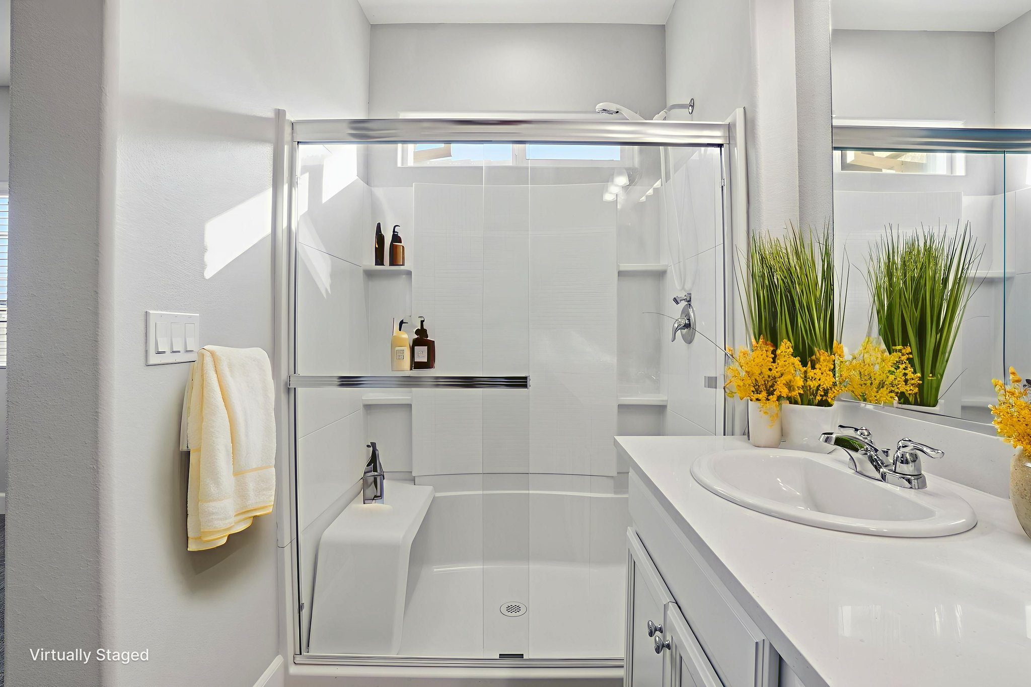 027_F8_618 Machado St virtually staged.jpeg