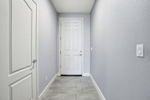 007_F8_618 Machado St