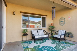 033_F8_618 Machado St