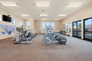 058_F8_618 Machado St