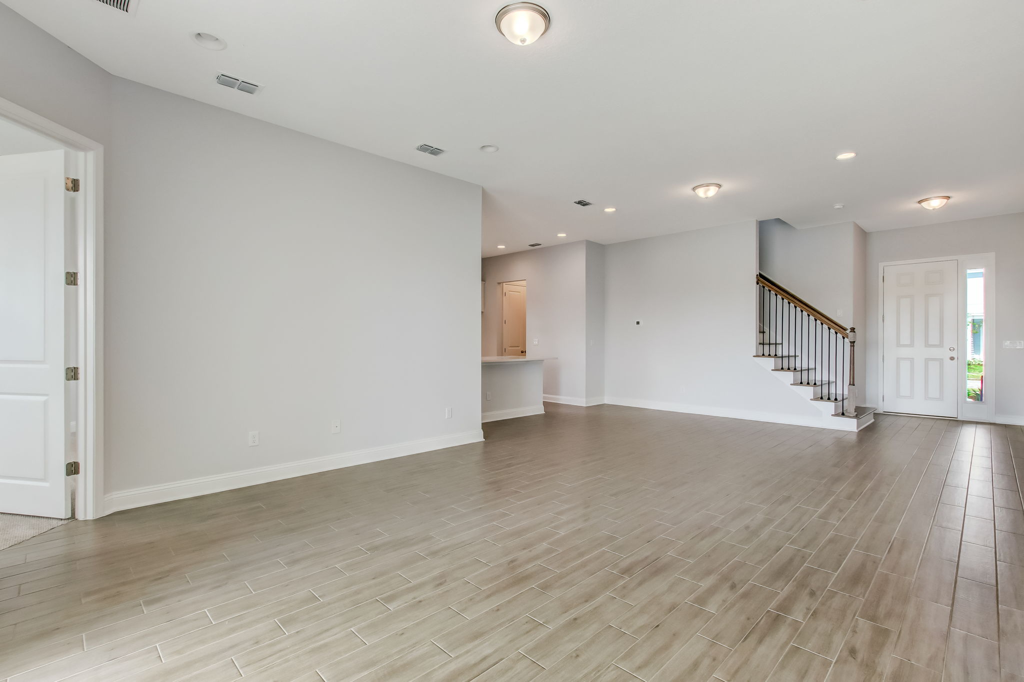 Living Room/Dining Room