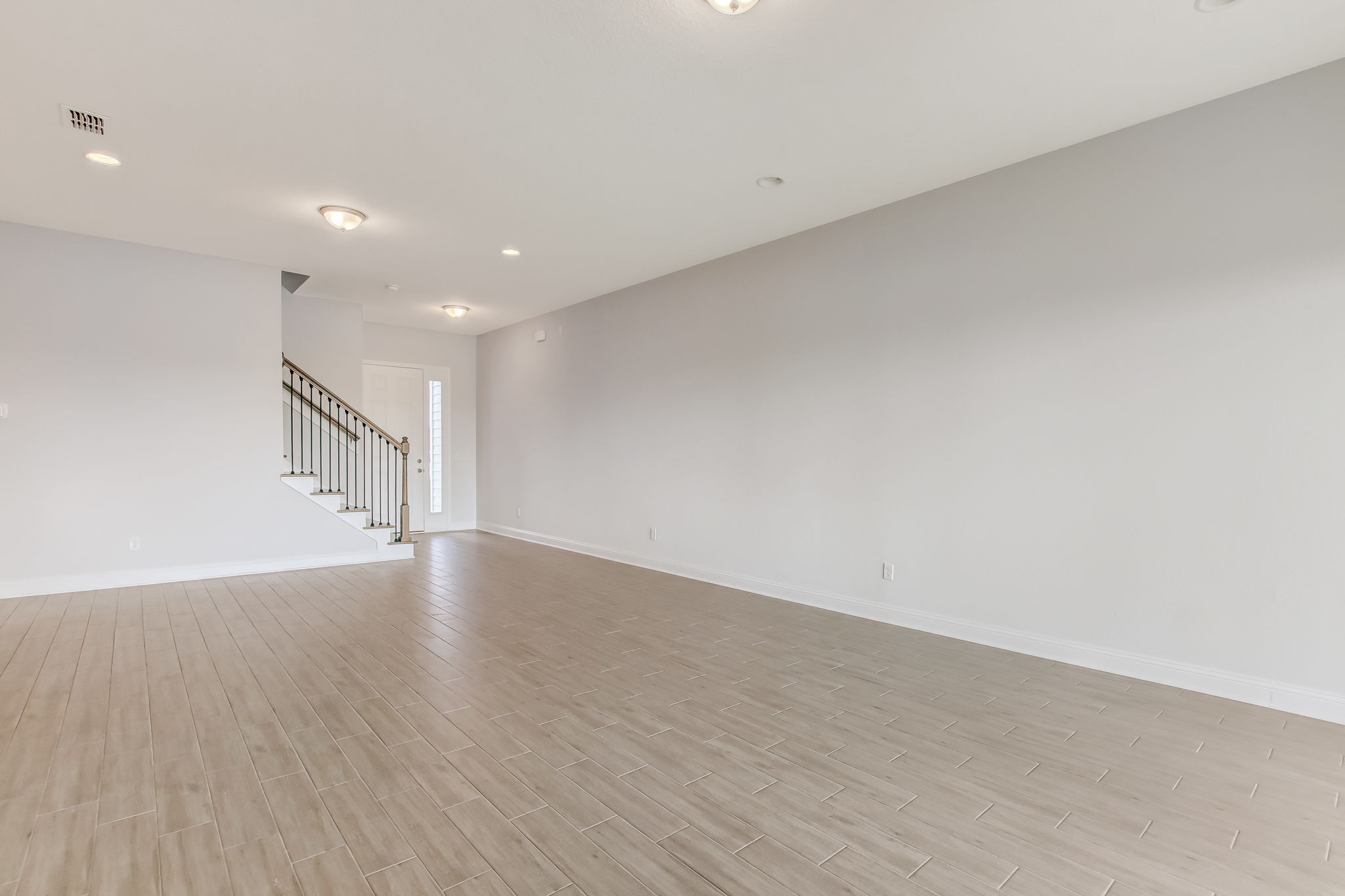 Living Room/Dining Room