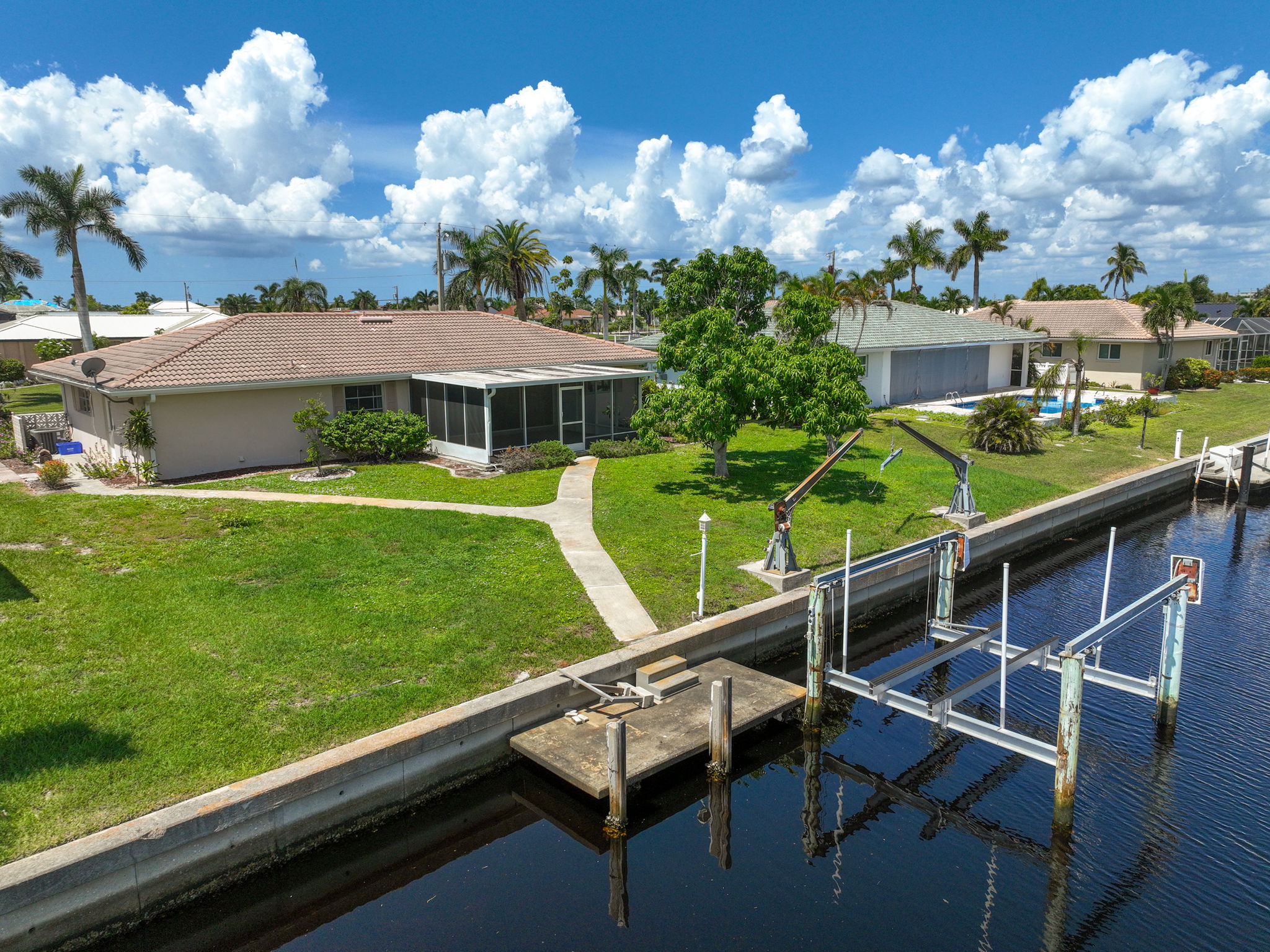 618 Santa Margerita Ln-46
