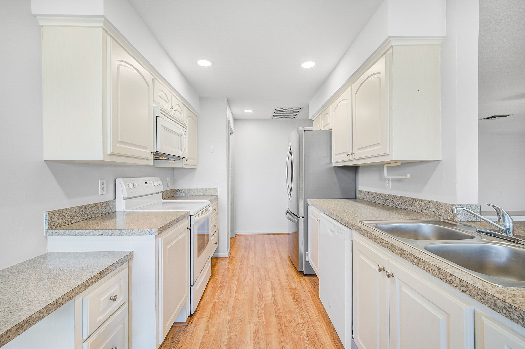 618 Santa Margerita Ln-9