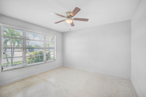 618 Santa Margerita Ln-24