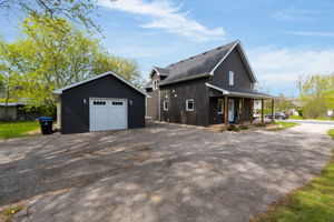  Photo 47