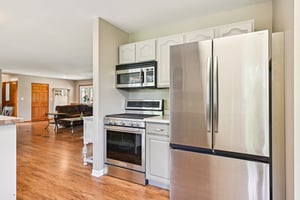 Elm St-S2806-020.jpg