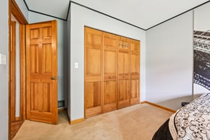 Elm St-S2806-028.jpg