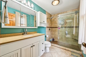 Elm St-S2806-032.jpg