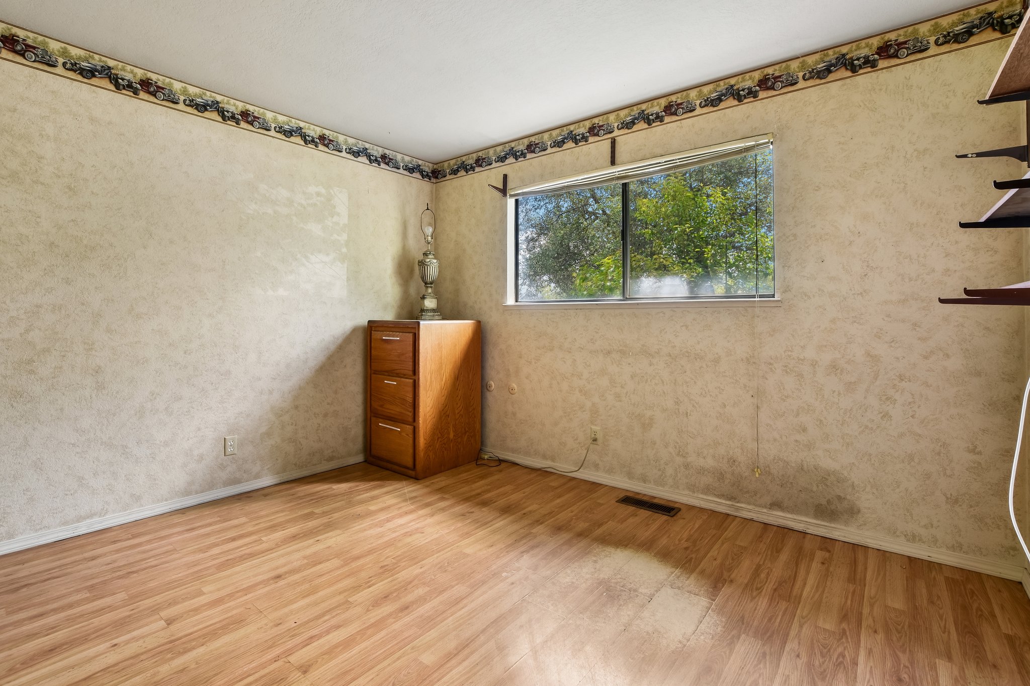 Rustic Hills Dr-S2804-015.jpg