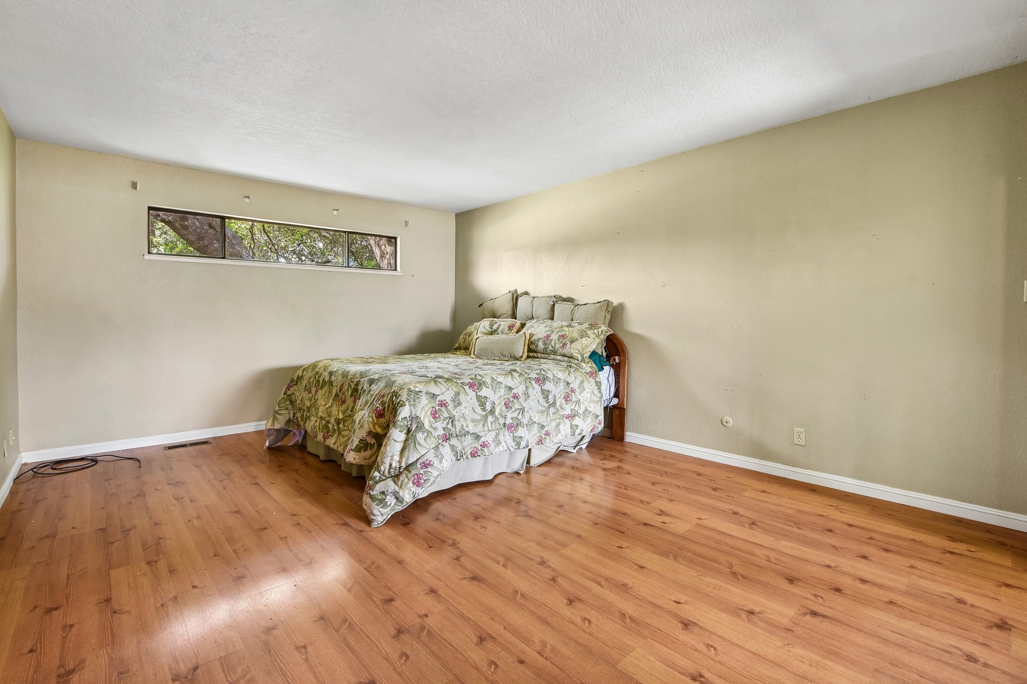 Rustic Hills Dr-S2804-027.jpg