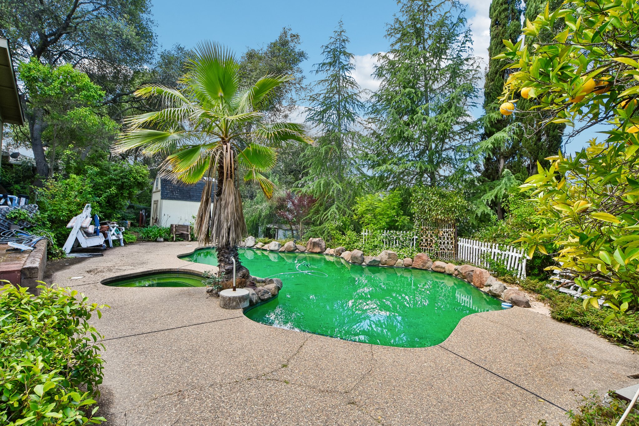 Rustic Hills Dr-S2804-035.jpg