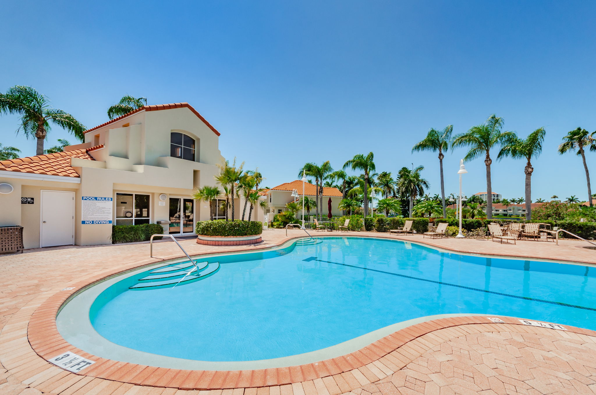 Vista Verde North Pool 1c