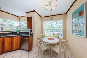 Breakfast Nook 1