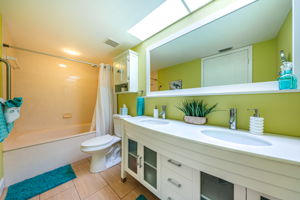 Primary Bathroom 1a