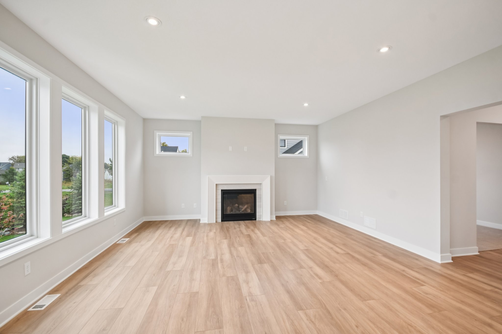 Harkness Ave S-S1610-011.jpg