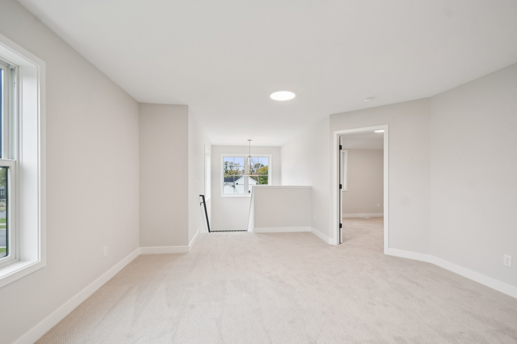 Harkness Ave S-S1610-041.jpg