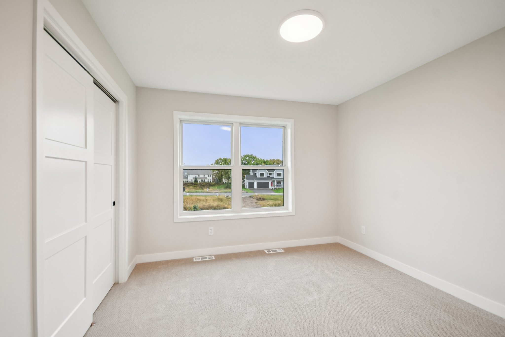 Harkness Ave S-S1610-045.jpg