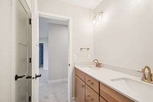 Harkness Ave S-S1610-050.jpg