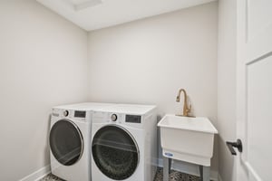 Harkness Ave S-S1610-051.jpg