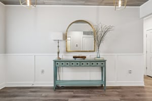 Dutton Dr-S1701-006.jpg