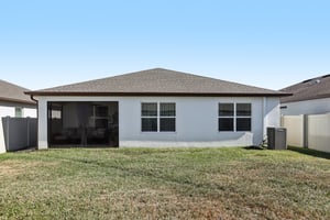 Dutton Dr-S1701-041.jpg