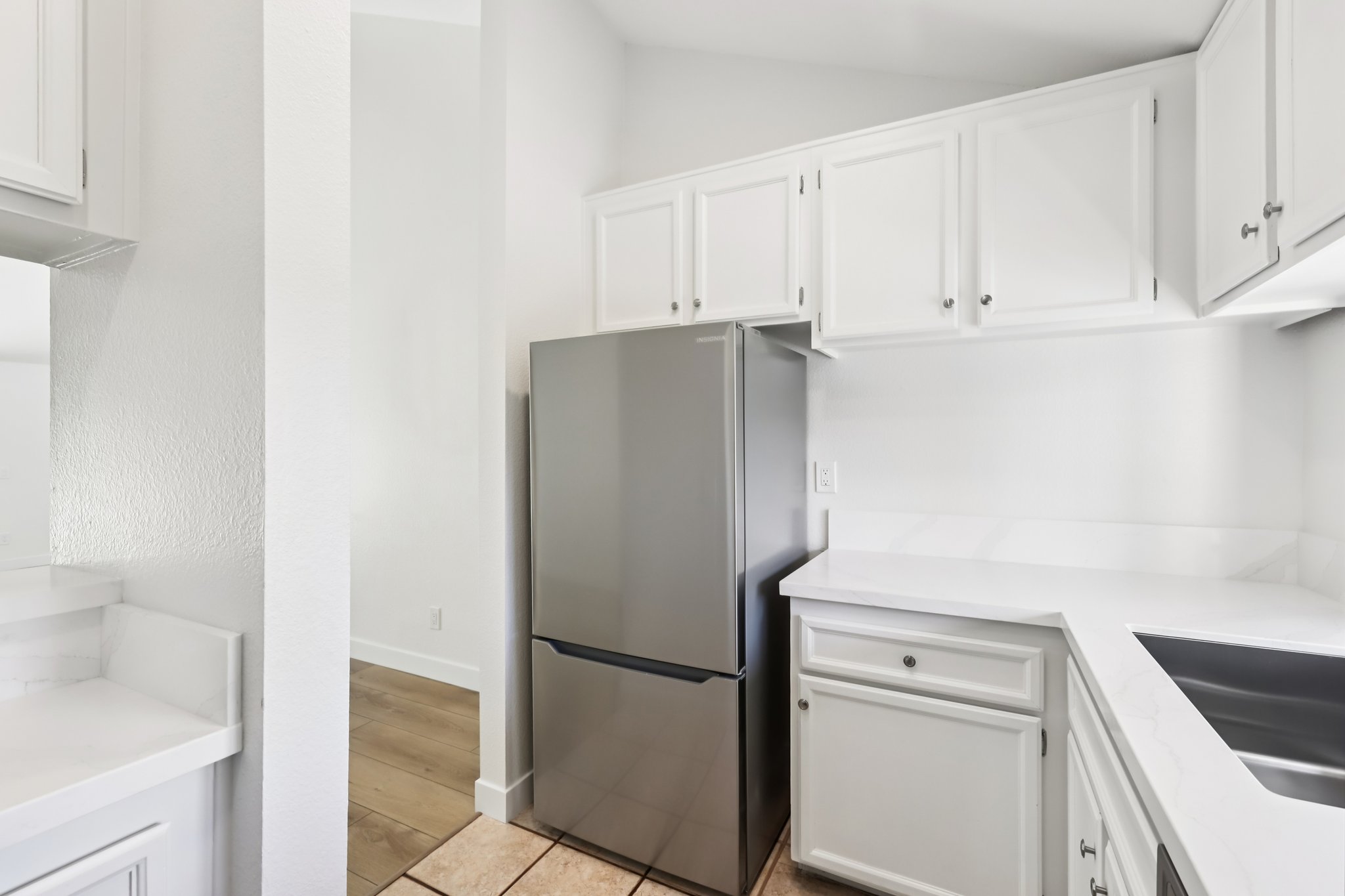 Agee St 186-S2403-014.jpg