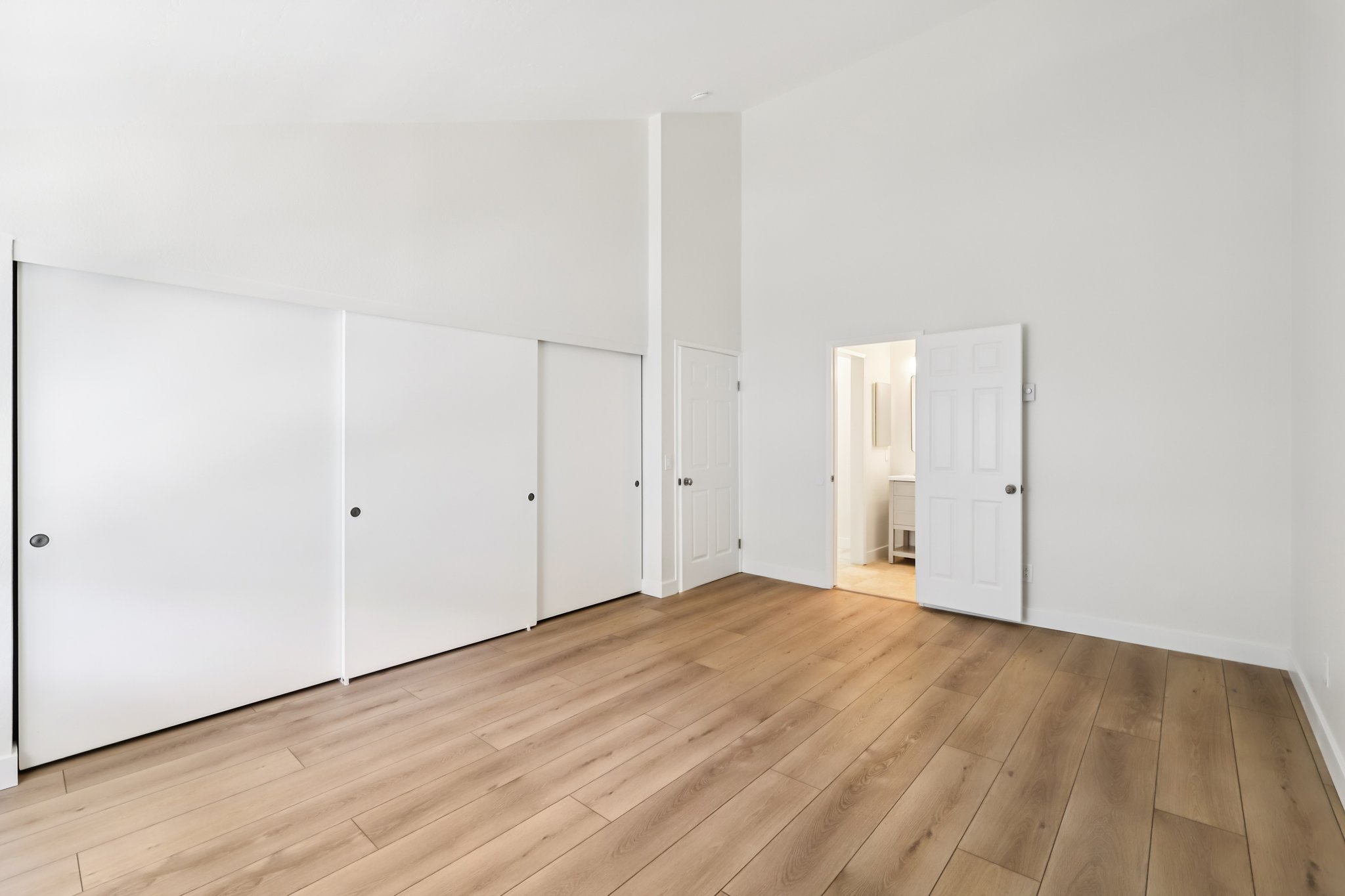 Agee St 186-S2403-029.jpg