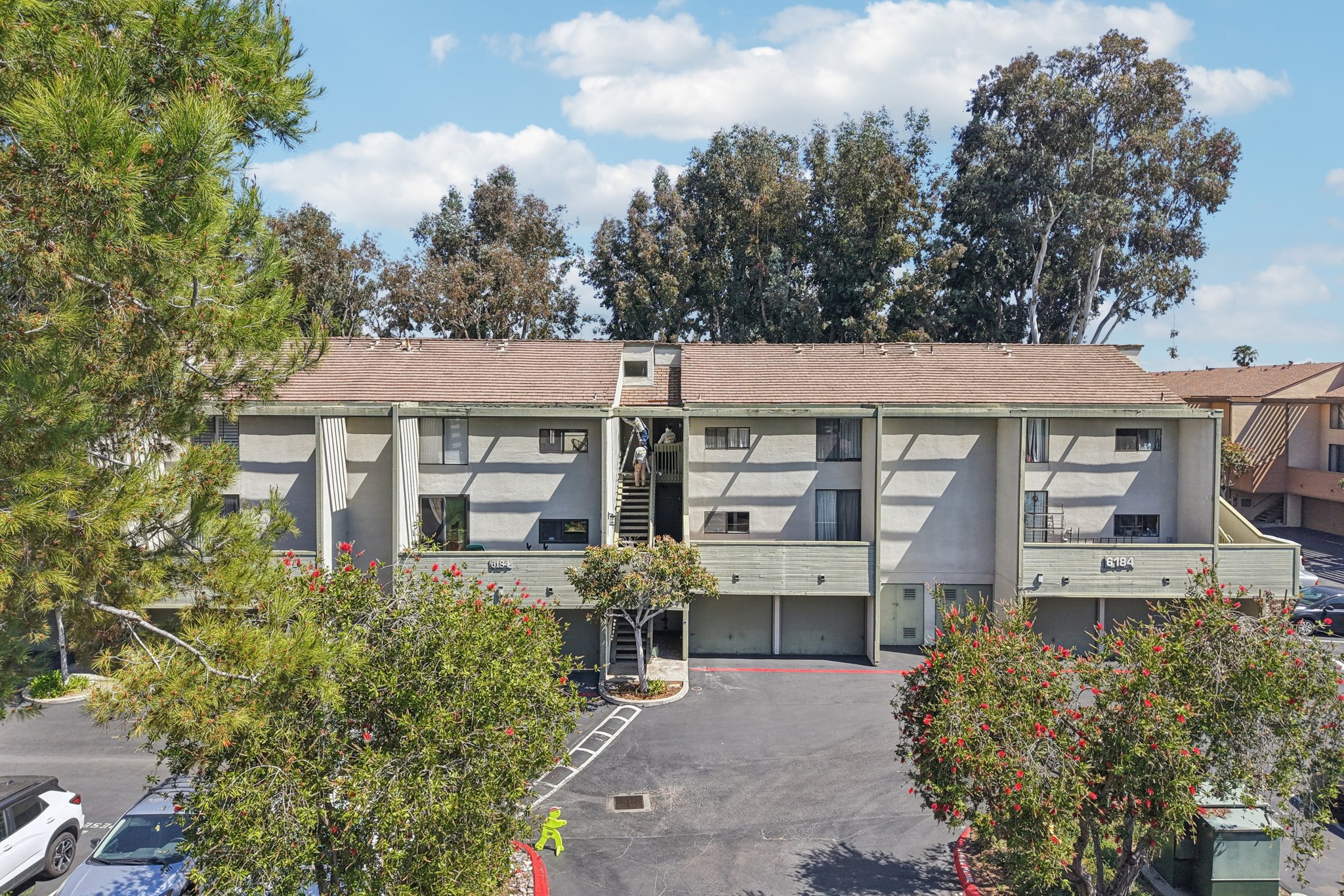 Agee St 186-S2403-042.jpg