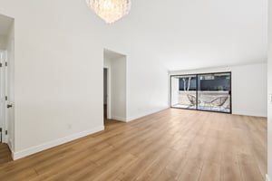 Agee St 186-S2403-008.jpg