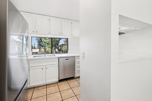 Agee St 186-S2403-019.jpg