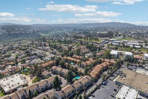 Agee St 186-S2403-048.jpg