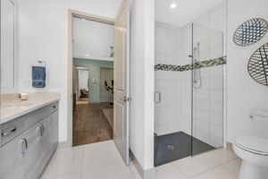 Pool Bath Off Bonus Room