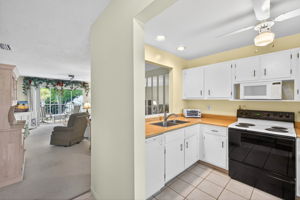 Kitchen 1 of 3