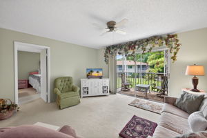 Living Room 4 of 4