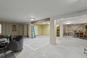  Photo 49